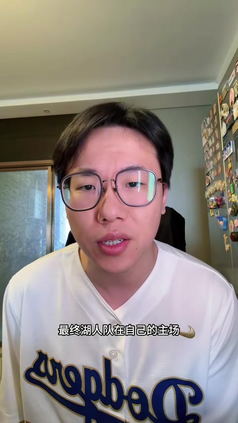 开云体育官网-解说:湖人表现已经无懈可击但阵容太浅了 八村塁简直杜兰特附体